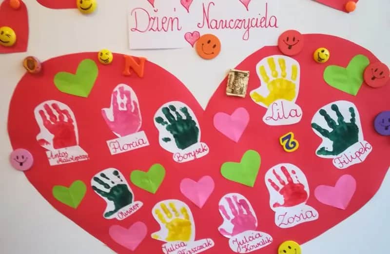 Pomysły na dzień nauczyciela w przedszkolu, które zaskoczą każdego