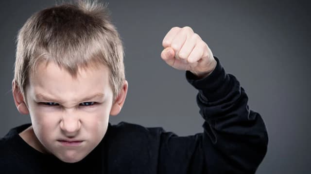 Agresywne dziecko w przedszkolu - jak skutecznie zgłosić problem